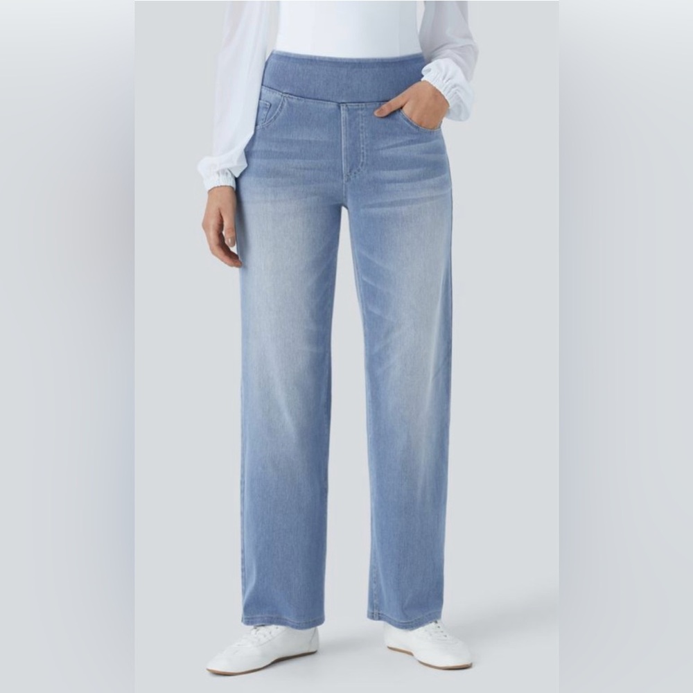 HALARA Flex High-Rise Straight Leg Jean